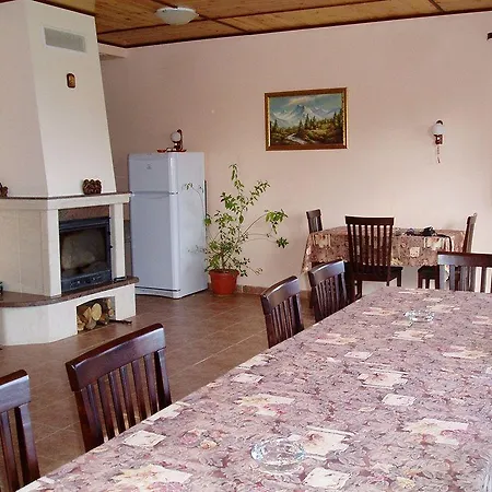 Prolet * General-Kantardzhievo