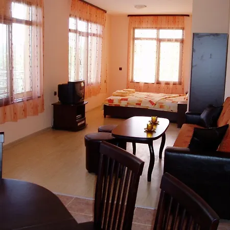 Casa de Férias Prolet General-Kantardzhievo